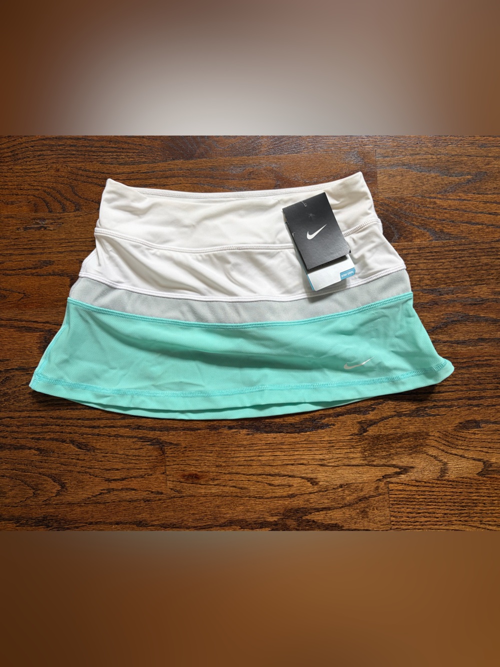 NWT Nike Girls Skort - White & Mint Green (Size Small)
